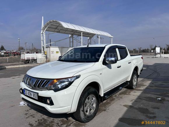 Sahibinden Mitsubishi L 200 4x2 Storm 2016 Model  180.000 km Beyaz