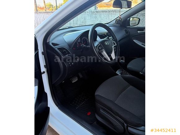 Sahibinden Hyundai Accent Blue 1.4 CVVT Mode Plus 2012 Model