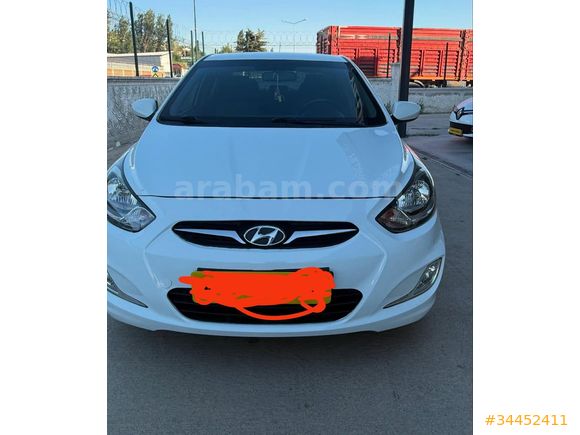 Sahibinden Hyundai Accent Blue 1.4 CVVT Mode Plus 2012 Model