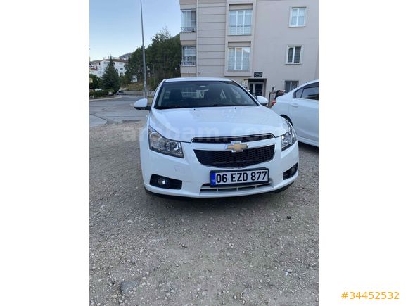 Sahibinden Chevrolet Cruze 1.6 LS Plus 2011 Model  230.000 km Beyaz
