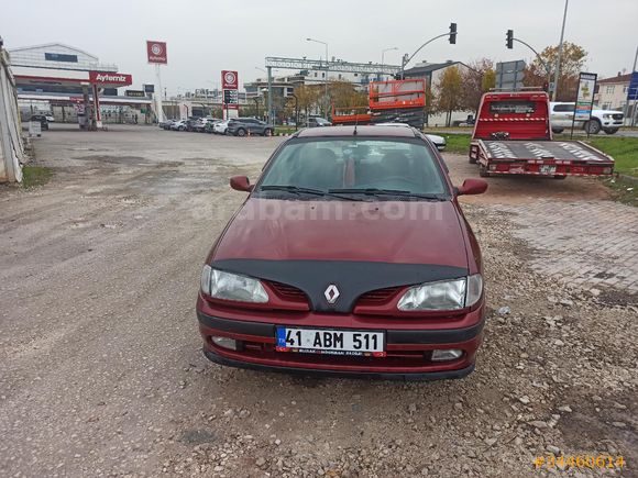Sahibinden Renault Megane 1.6 RTA 1998 Model