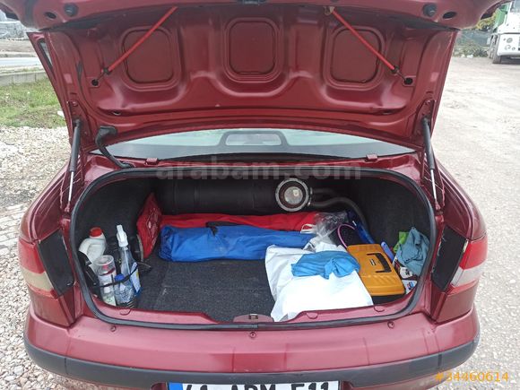 Sahibinden Renault Megane 1.6 RTA 1998 Model