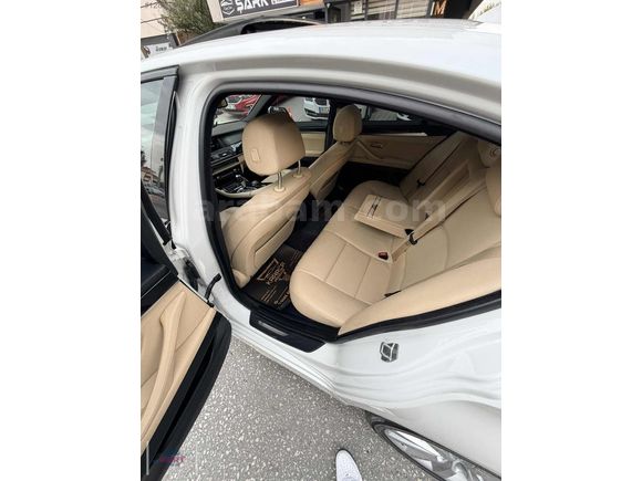 FIRSAT ARACI 2016 5.20İ SEDEFLİ FULL DÜŞÜK KM EXECUTiVE PLUS