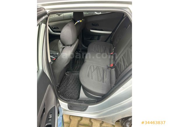 Sahibinden Temiz Kia Ceed 1.4 MPI Live 2017 Model