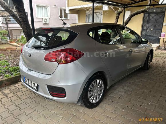 Sahibinden Temiz Kia Ceed 1.4 MPI Live 2017 Model