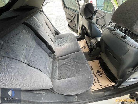 PEHLİVANOĞLUNDAN TR NİN EN TEMİZİ EN UYGUNU 2005 MODEL 1.4 HDI