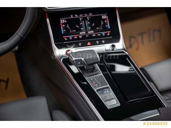 2025 AUDI RS6 4.0 TFSI V8 QUATTRO PERFORMANCE TIPTRONIC