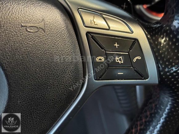 MERCEDES A 200 AMG SPORT