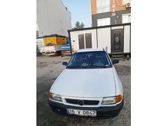 1998 model temiz uygun fiyata opel astra 215 .500 km de