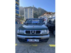 Galeriden Nissan Pick Up 2WD Double Cab 1998 Model Rize