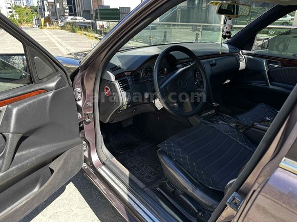 E200 OTOMATİK DERİ DÖŞEME