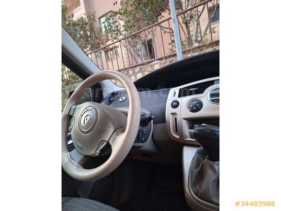 Sahibinden Renault Scenic 1.6 Privilege 2006 Model