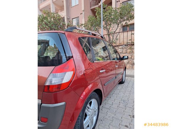 Sahibinden Renault Scenic 1.6 Privilege 2006 Model