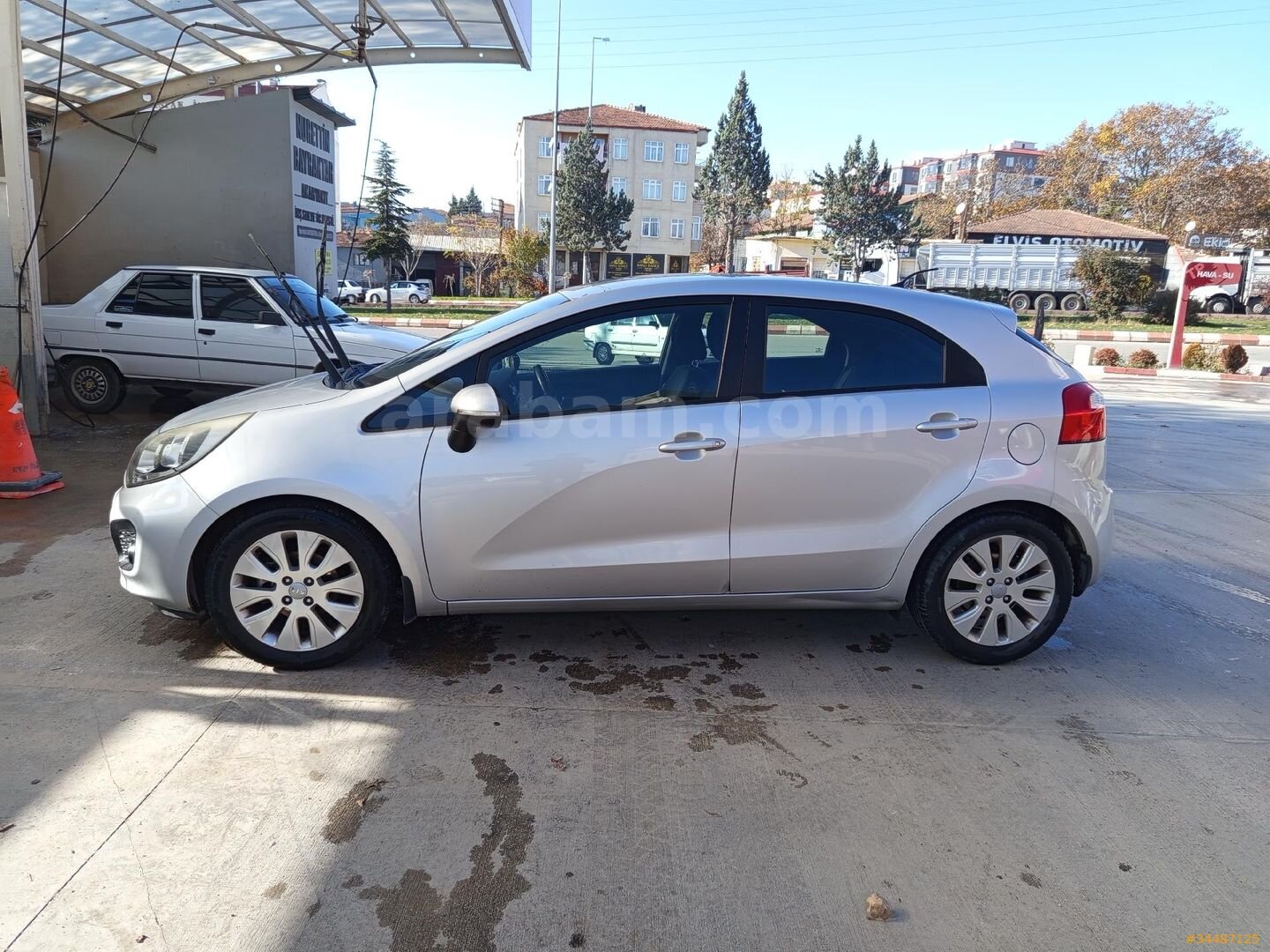 Sahibinden Kia Rio 1.25 CVVT Fancy 2014 Model Amasya 102.000 km Gri (Gümüş) 4