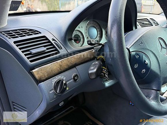 ERSİN OTOMOTİV'den 2003 E 200 KOMPRESSOR AVANGARDE MAVİ İÇİ MAVİ