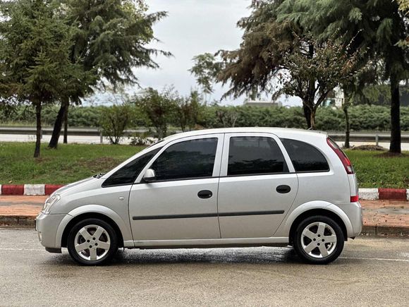 2005 MODEL 288.000 KM' DE BAKIMLI OPEL MERİVA 1.3 DTI
