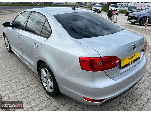 2013 VOLKSWAGEN JETTA OTOMATİK MULTIMEDYA GERİ GÖRÜŞ !