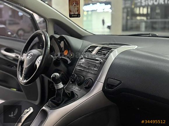 USK MOTORS'DAN FULL BAKIMLI AURİS 1.4D-4D