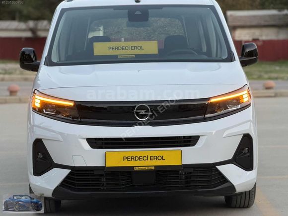 PERDECİ EROL'DAN 2025 OPEL 1.5 ESSENTİAL OTOMATİK 6 BİN KM ORJ
