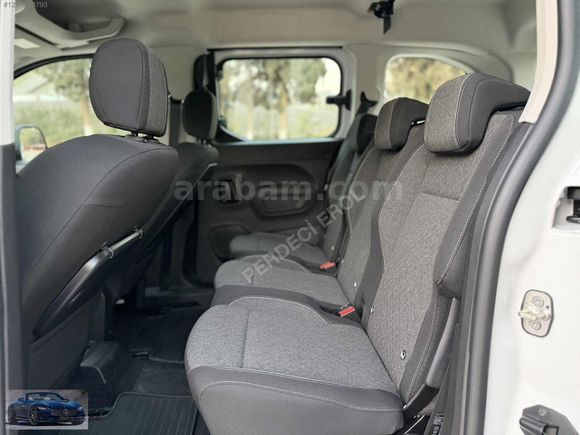 PERDECİ EROL'DAN 2025 OPEL 1.5 ESSENTİAL OTOMATİK 6 BİN KM ORJ