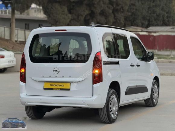 PERDECİ EROL'DAN 2025 OPEL 1.5 ESSENTİAL OTOMATİK 6 BİN KM ORJ