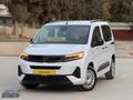 PERDECİ EROL'DAN 2025 OPEL 1.5 ESSENTİAL OTOMATİK 6 BİN KM ORJ