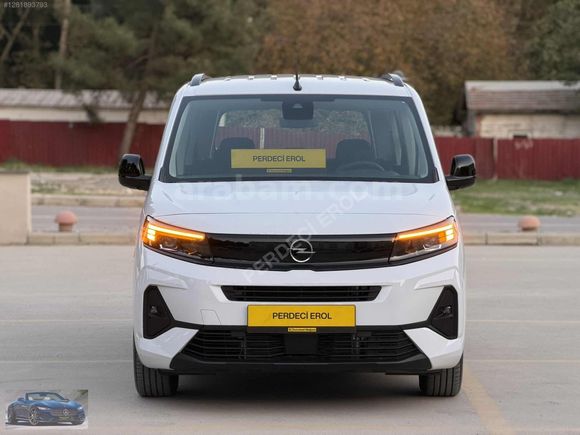 PERDECİ EROL'DAN 2025 OPEL 1.5 ESSENTİAL OTOMATİK 6 BİN KM ORJ
