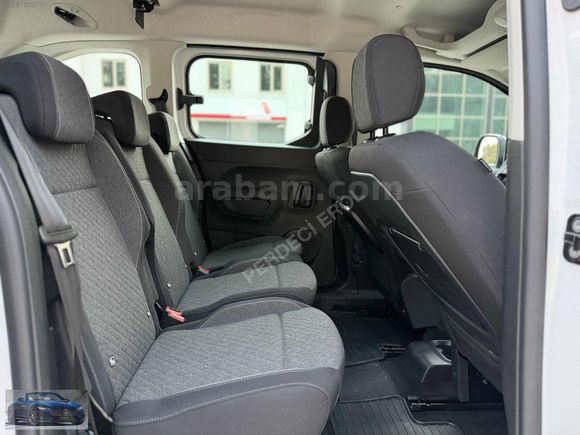 PERDECİ EROL'DAN 2025 OPEL 1.5 ESSENTİAL OTOMATİK 6 BİN KM ORJ