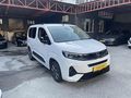 2024 OPEL COMBO LIFE EDITION YENİ KASA 15 BİNDE HATASIZ 130hp