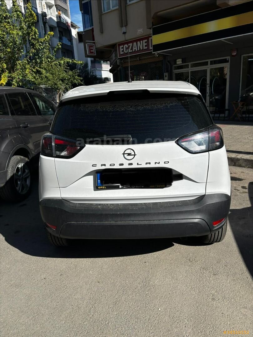 Sahibinden Opel Crossland 1.2 T Essential 2022 Model 2
