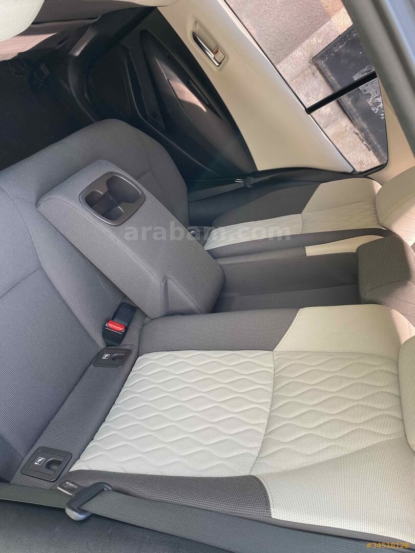 Sahibinden Toyota Corolla 1.5 Dream 2022 Model İstanbul 107.000 km Gri (metalik) 7