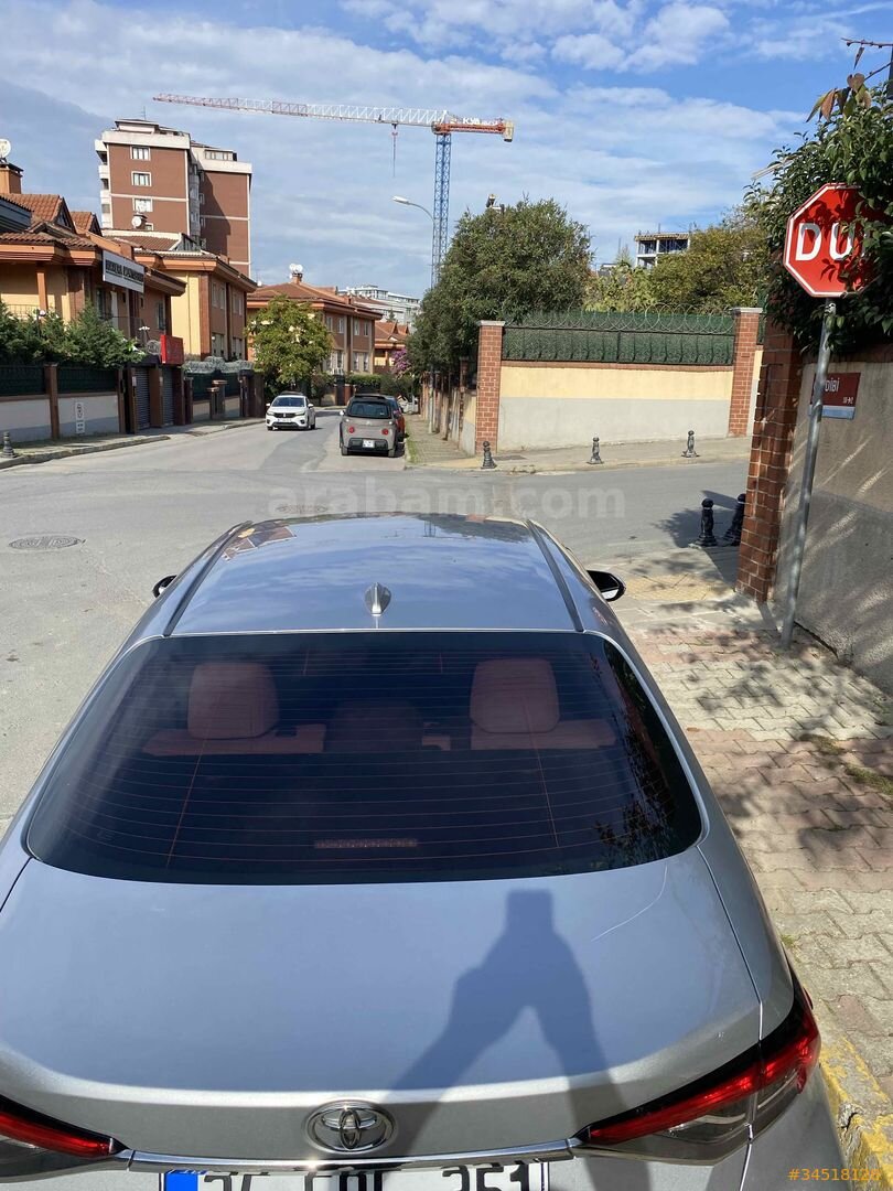 Sahibinden Toyota Corolla 1.5 Dream 2022 Model İstanbul 107.000 km Gri (metalik) 4