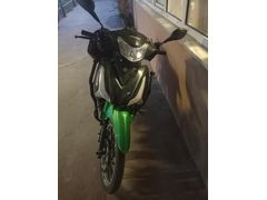 memurdan temiz 2454 km de  B ehliyet kullanır sigorta istemez muayenesi bir hafta önce yapildi yetkili servis bakımlı 110 CC ye yükseltildi