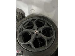 Alfa Romeo 147 156 jant Sadece 2 adet var