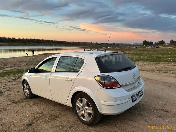 Sahibinden Opel Astra 1.6 Essentia 2012 Model 