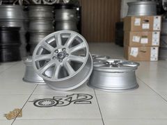 ORIGINAL VOLVO 17 İNÇ 5x108 HATASIZ JANT TAKIMI
