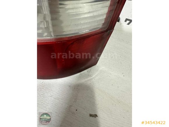 Caravelle Sağ Stop Çatlak