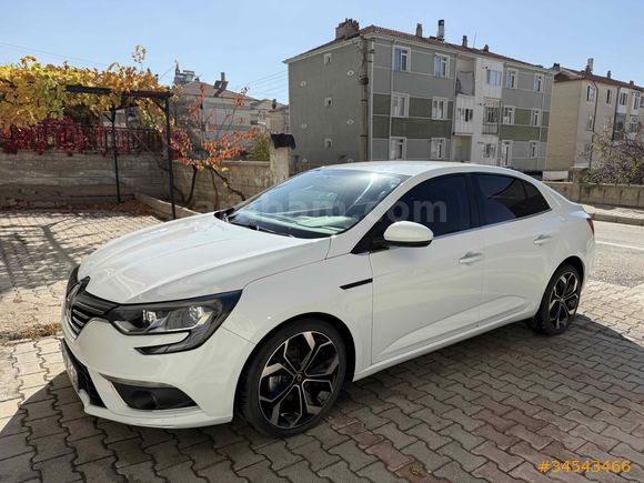 Sahibinden Renault Megane 1.5 dCi Touch 2018 Model 