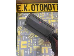 7700798695 clio 1 teyp çerçevesi