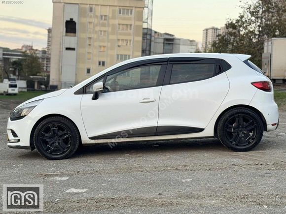 MAKYAJLI KASA DEĞİŞENSİZ CLİO 2017 MODEL