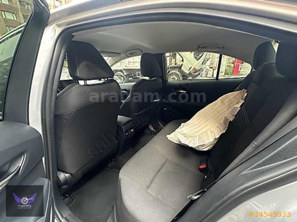 PARKGARAJDAN COROLLA KAZA DEĞİŞEN YOK