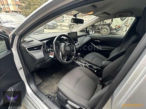 PARKGARAJDAN COROLLA KAZA DEĞİŞEN YOK