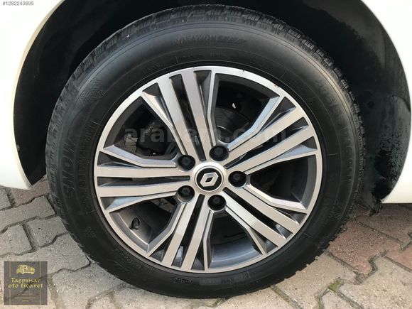 2023 1.3 140 hp Touch plus EDC OTOMATİK 7 İLERİ ORJINAL servis b