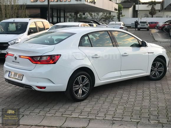 2023 1.3 140 hp Touch plus EDC OTOMATİK 7 İLERİ ORJINAL servis b