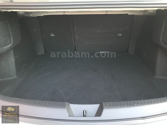 2023 1.3 140 hp Touch plus EDC OTOMATİK 7 İLERİ ORJINAL servis b