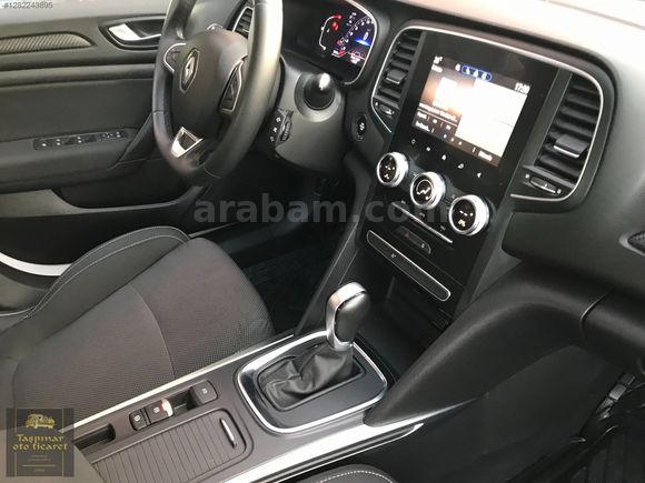2023 1.3 140 hp Touch plus EDC OTOMATİK 7 İLERİ ORJINAL servis b