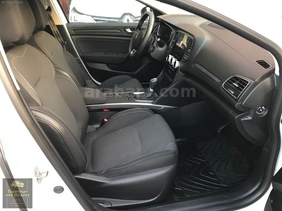 2023 1.3 140 hp Touch plus EDC OTOMATİK 7 İLERİ ORJINAL servis b