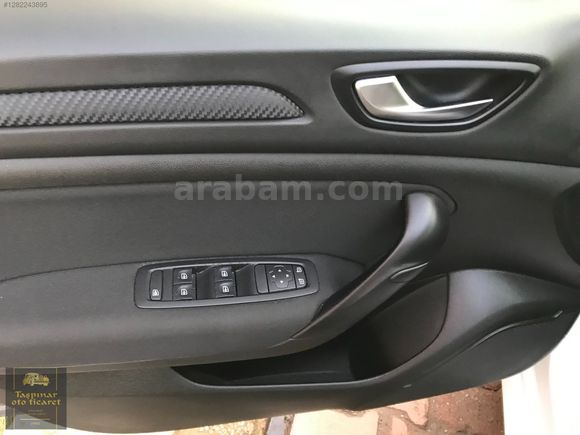 2023 1.3 140 hp Touch plus EDC OTOMATİK 7 İLERİ ORJINAL servis b