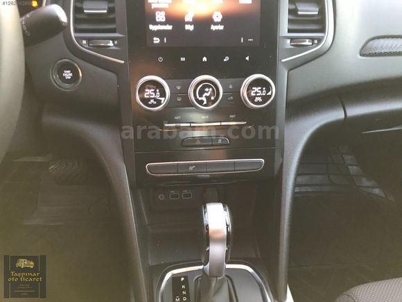 2023 1.3 140 hp Touch plus EDC OTOMATİK 7 İLERİ ORJINAL servis b
