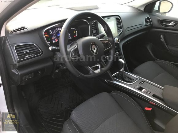 2023 1.3 140 hp Touch plus EDC OTOMATİK 7 İLERİ ORJINAL servis b